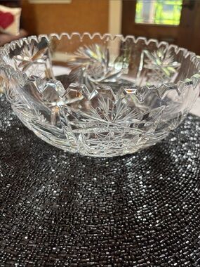 Pinwheel pattern cut Glass bowl